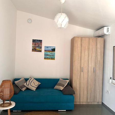 אוטייהא Anna Apartment מראה חיצוני תמונה