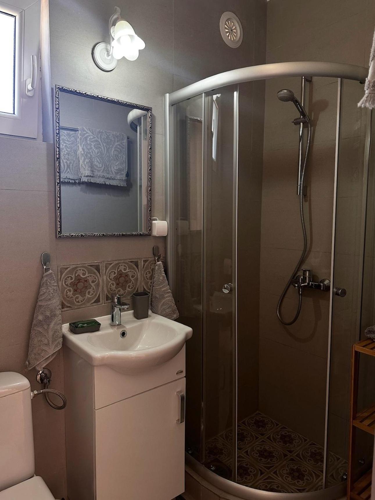אוטייהא Anna Apartment מראה חיצוני תמונה